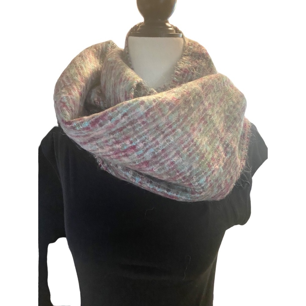 Vintage Guillaume de Mons vintage mohair blend scarf